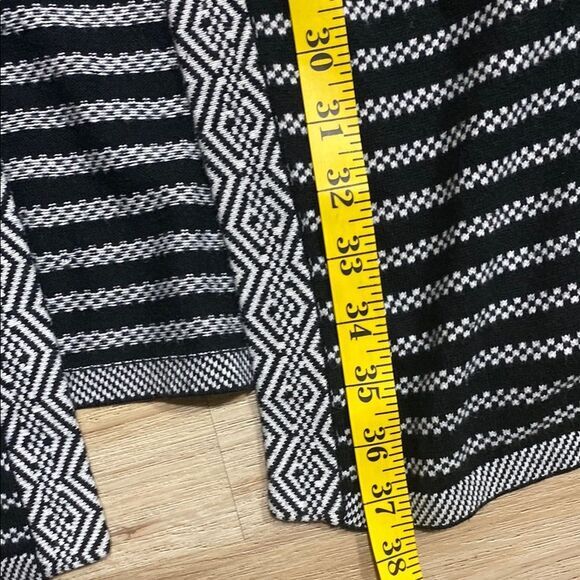 Simply Styled by Sears Black & White Geometric Open Cardigan Sweater M - Picture 11 of 14